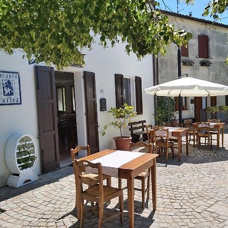 Locanda Delle Grotte Di Onferno Hotell Gemmano Eksteriør bilde